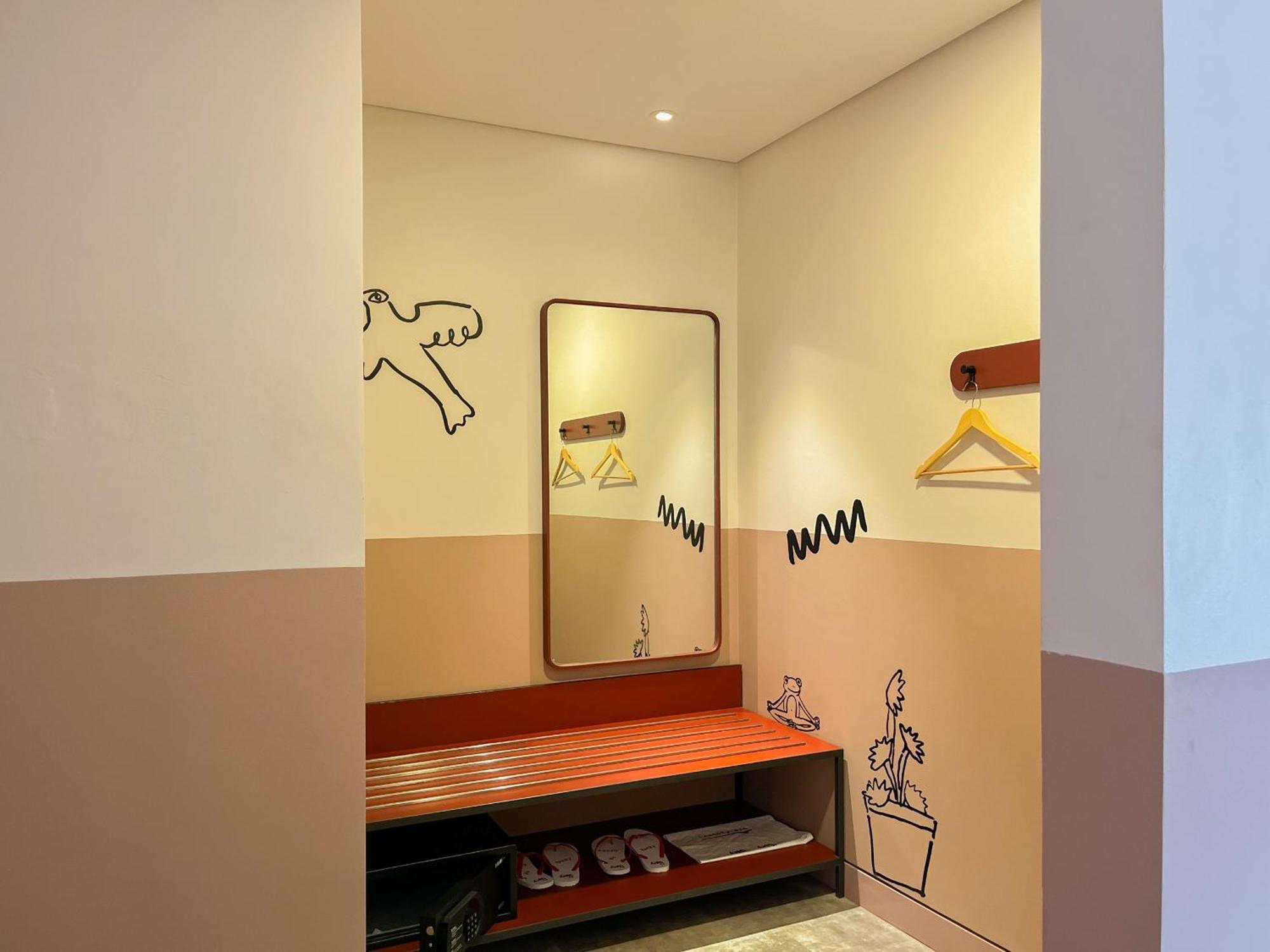 Kotta Go Hotel Tegal Esterno foto